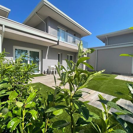 Polinesia 8 Villa Lido delle Nazioni Luaran gambar